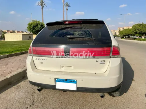 Lincoln Aviator 2008 White Used for Sale - 9