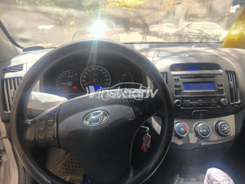 هيونداي إلنترا اتش دى 2020 أبيض مستعملة للبيع - 1