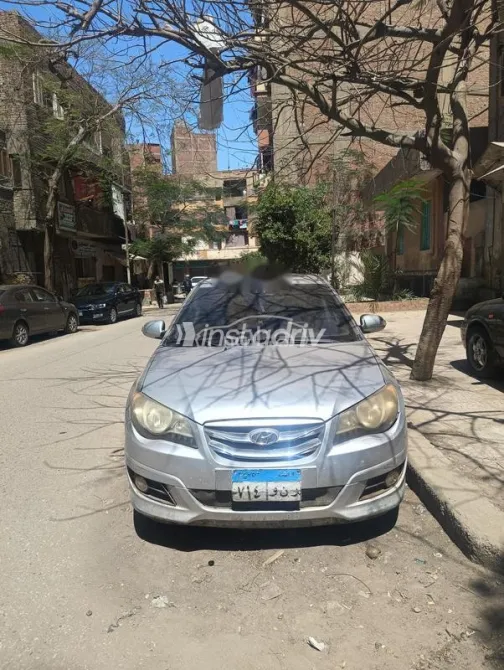 هيونداي إلنترا اتش دى 2020 أبيض مستعملة للبيع - 7