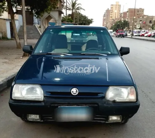 سكودا فيليشيا 1995 أزرق غامق مستعملة للبيع - 2