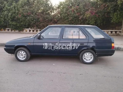 سكودا فيليشيا 1995 أزرق غامق مستعملة للبيع - 3