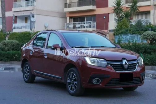 Renault Logan 2018 White Used for Sale - 1