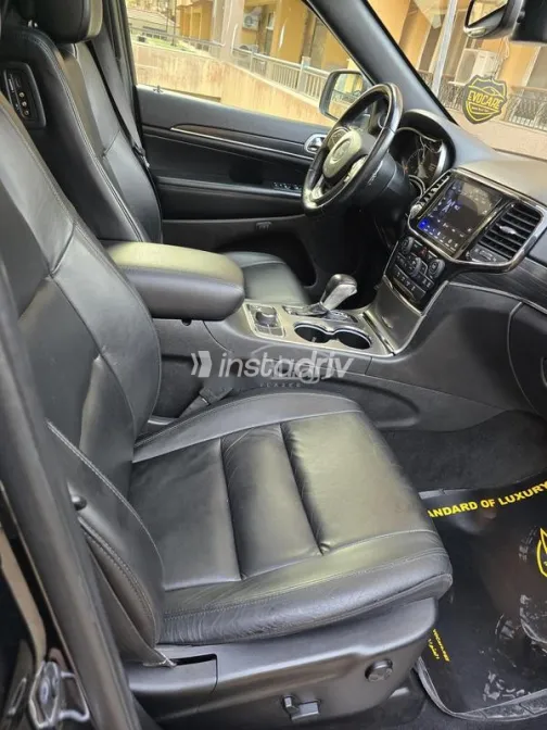 جيب جراند شيروكي 2021 أسود مستعملة للبيع - 8