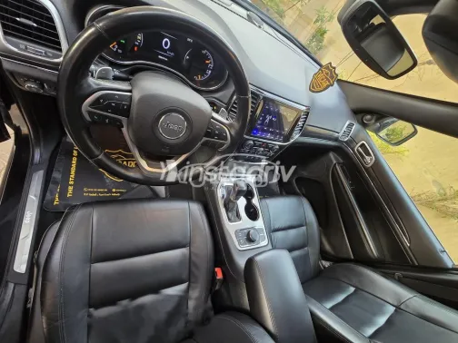 جيب جراند شيروكي 2021 أسود مستعملة للبيع - 9