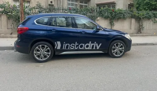 بي ام دبليو X1 2019 أبيض مستعملة للبيع - 6