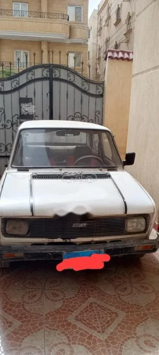 فيات 128 1982 أبيض مستعملة للبيع