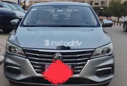 MG 5 2021 White Used for Sale - 3