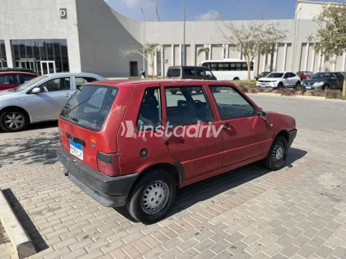فيات اونو 2001 أحمر مستعملة للبيع - 3