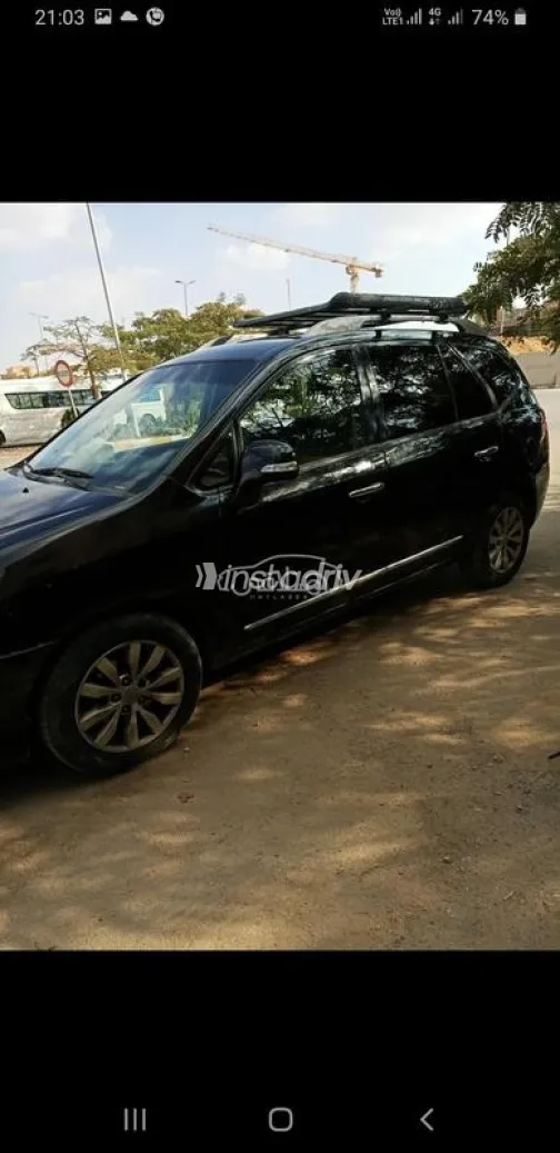 كيا كارينز 2012 أسود مستعملة للبيع - 2