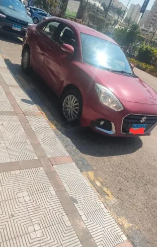 سوزوكى سويفت ديزاير 2021 أبيض مستعملة للبيع