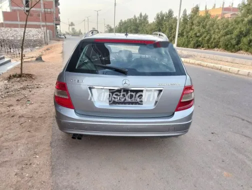 مرسيدس C 180 2010 فضي مستعملة للبيع - 2