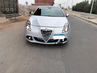 Alfa Romeo Giulietta 2015 Silver Used for Sale