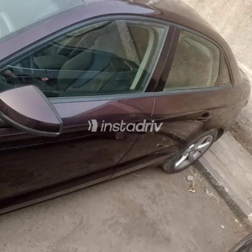 اودي A3 2015 باذنجاني مستعملة للبيع - 2