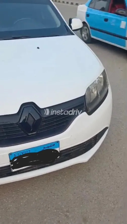 Renault Logan 2016 White Used for Sale - 4