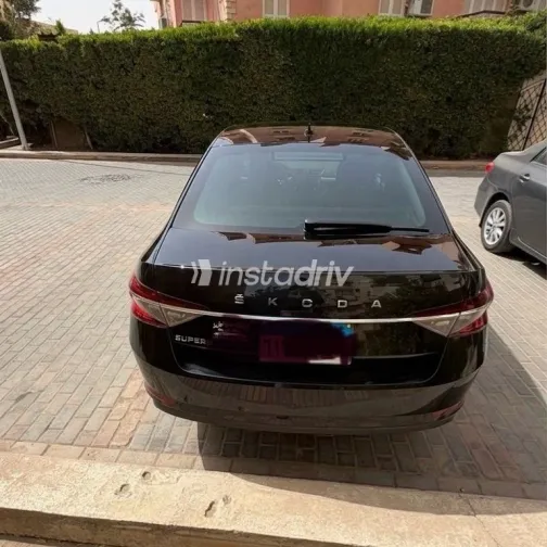 Skoda Superb 2022 White Used for Sale - 3