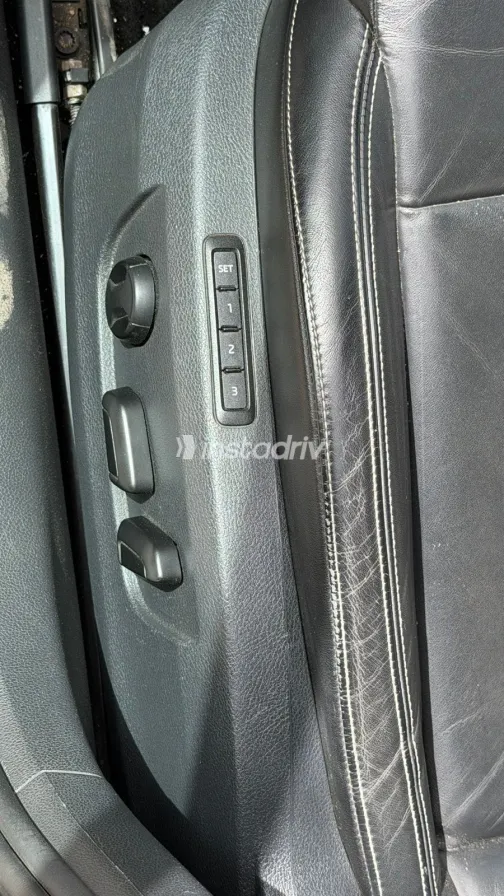 Skoda Superb 2022 White Used for Sale - 5