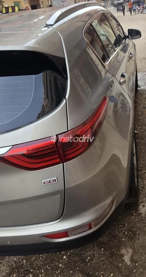 Kia Sportage 2017 Gold Used for Sale - 6