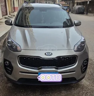 Kia Sportage 2017 Gold Used for Sale