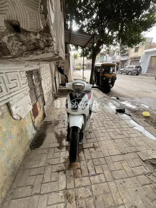 Renault Logan 2019 White Used for Sale - 1