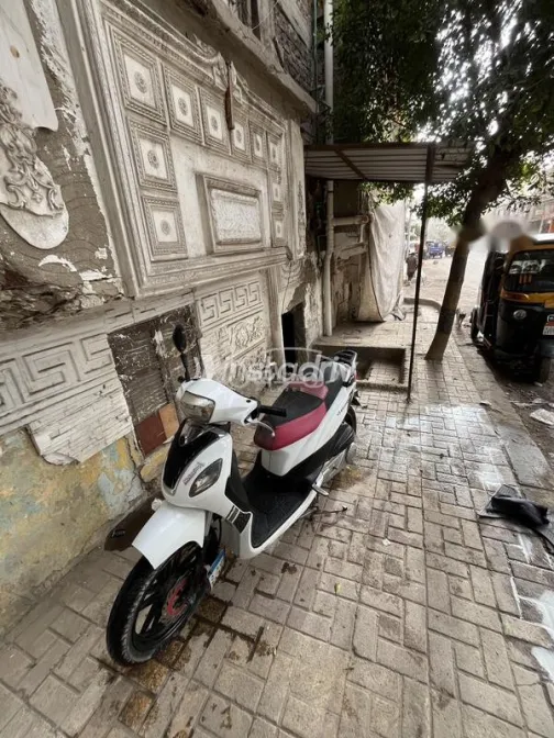 Renault Logan 2019 White Used for Sale - 2