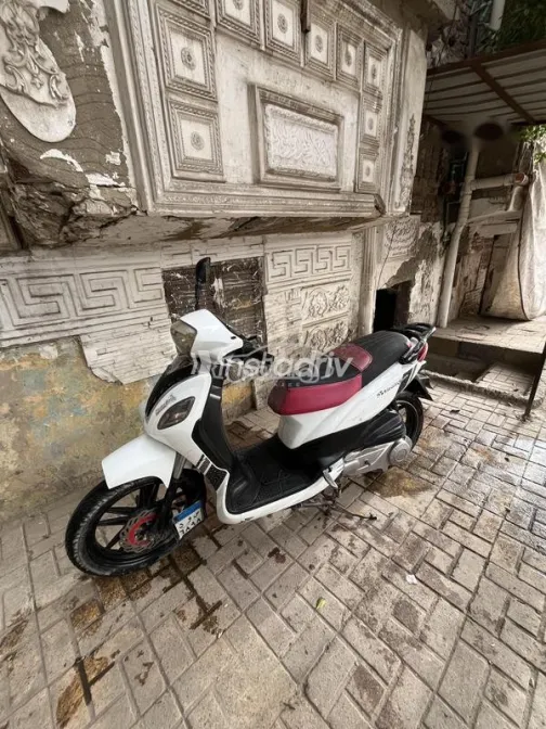 Renault Logan 2019 White Used for Sale - 4