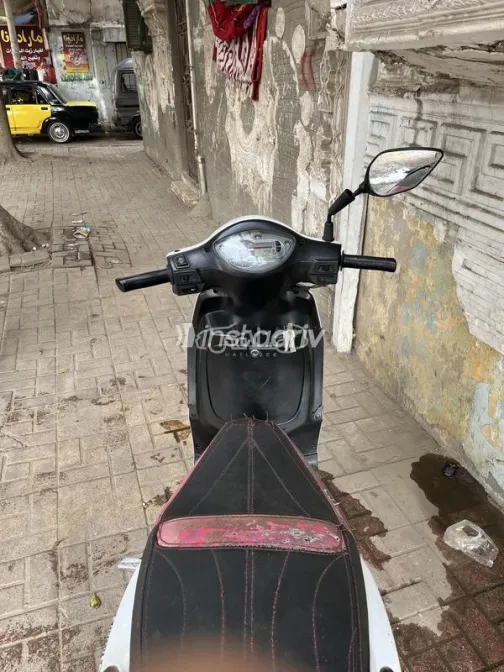 Renault Logan 2019 White Used for Sale - 7