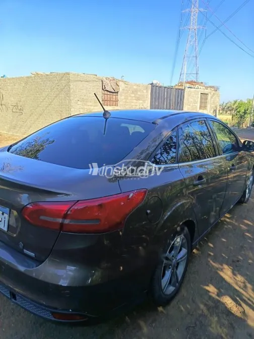 فورد فوكس 2018 أبيض مستعملة للبيع - 5