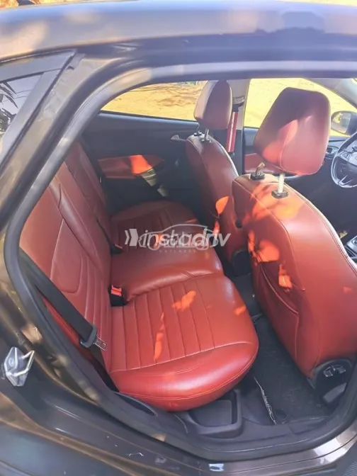 فورد فوكس 2018 أبيض مستعملة للبيع - 6