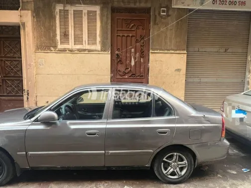Hyundai Verna 2012 Gray Used for Sale - 2