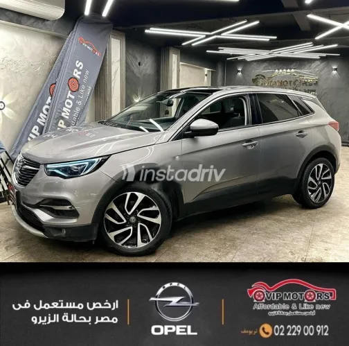 Opel Grandland 2019 Gray Used for Sale - 4