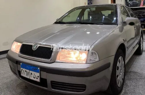 سكودا اوكتافيا 2009 بيج مستعملة للبيع - 2