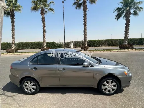 Mitsubishi Lancer 2016 Silver Used for Sale - 2