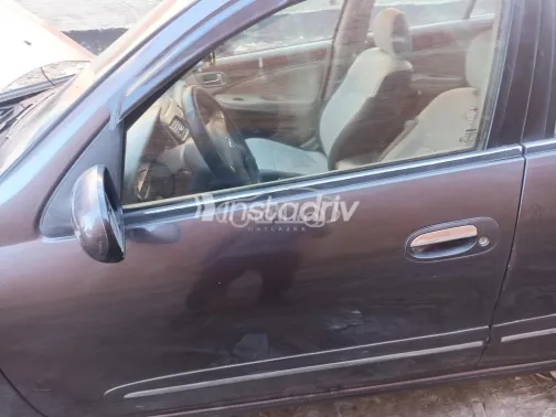 Nissan Bluebird 2011 Gray Used for Sale - 4