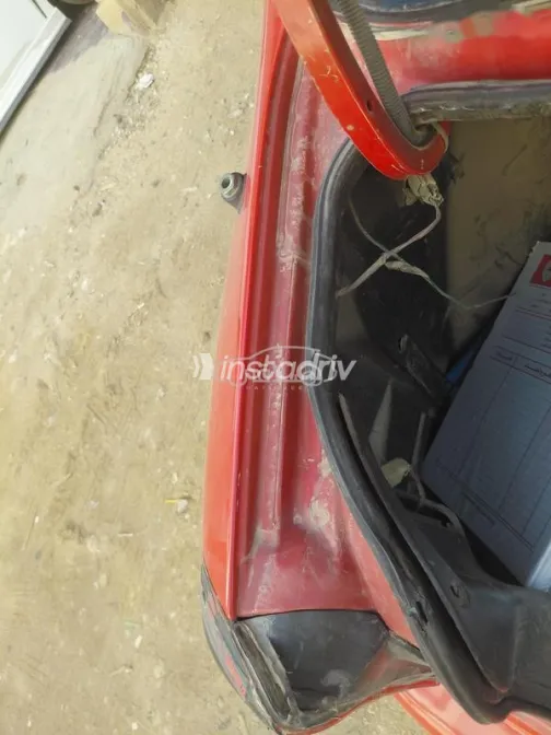 دايو لانوس 2 2002 أحمر مستعملة للبيع - 2