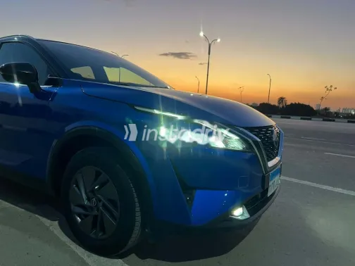 نيسان قشقاي 2025 أبيض مستعملة للبيع - 1