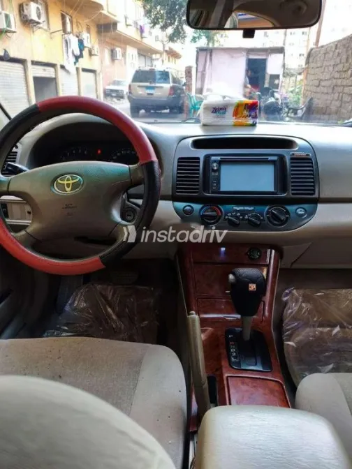 تويوتا كامري 2006 أسود مستعملة للبيع - 2