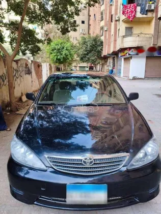 تويوتا كامري 2006 أسود مستعملة للبيع