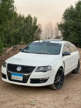Volkswagen Passat 2009 White Used for Sale