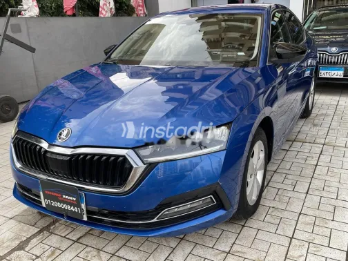 Skoda Octavia 2021 Dark Blue Used for Sale - 3