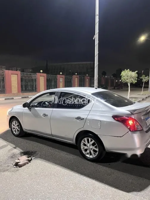 Nissan Sunny 2020 White Used for Sale - 4