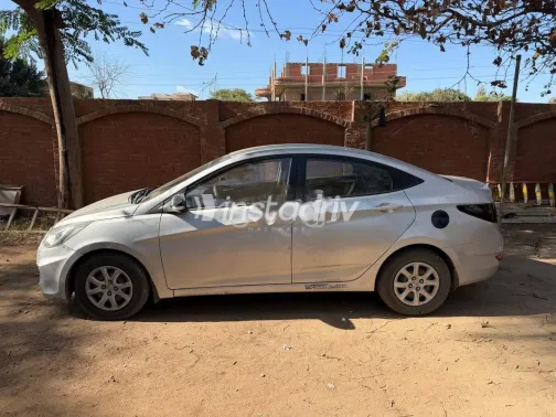 Hyundai Accent 2014 Silver Used for Sale - 4