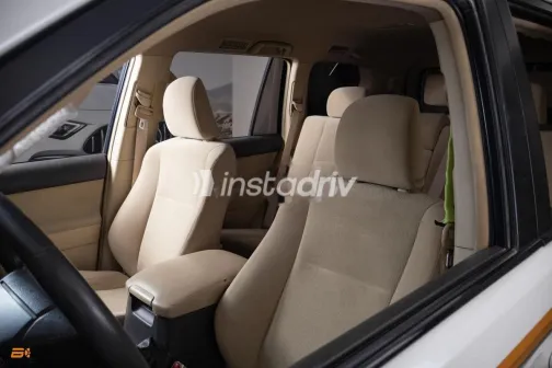 Toyota Land Cruiser 2014 White Used for Sale - 9