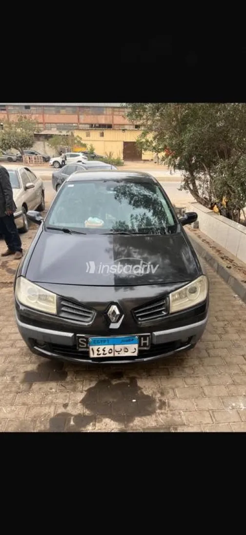 رينو ميجان 2006 أسود مستعملة للبيع - 1
