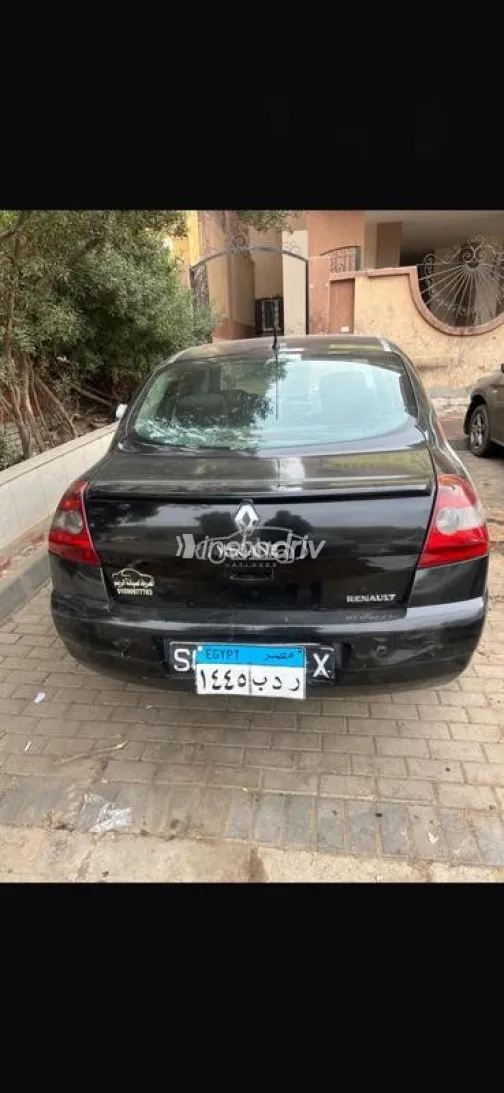 رينو ميجان 2006 أسود مستعملة للبيع - 3