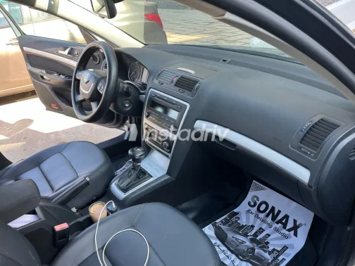 Skoda Octavia 2011 White Used for Sale - 2