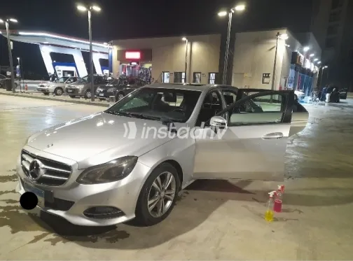 Mercedes E 200 2015 White Used for Sale - 5