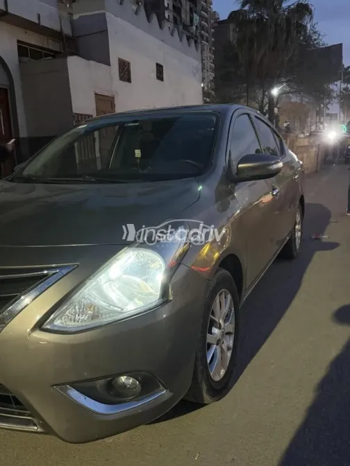 Nissan Sunny 2022 White Used for Sale - 2