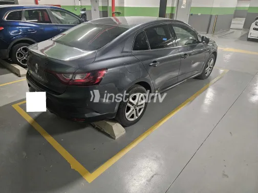 Renault Megane 2020 White Used for Sale - 1