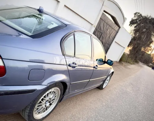 BMW 318 2004 Blue Used for Sale - 3