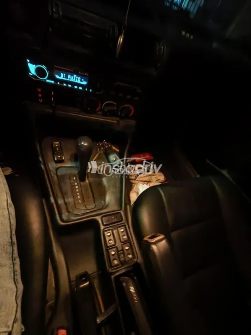 BMW 518 1992 White Used for Sale - 6